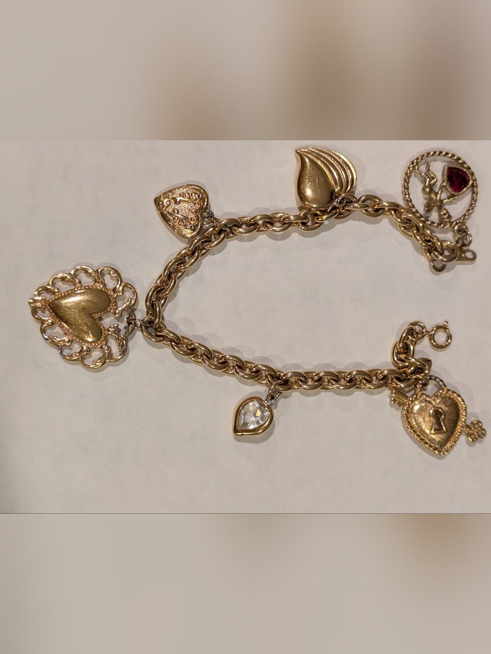Vintage Heavy Six Hearts Charm Bracelet / Gold Tone ❤️